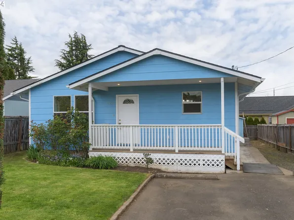 2250 Four Oaks Grange Rd, Eugene, OR 97405