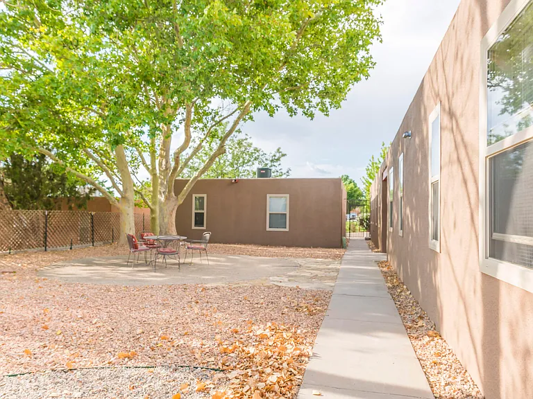 Beautiful 2 Bedroom Casita w/ Yard in Gated NE Heights Compound — Photo 32