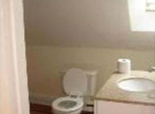 36 Massachusetts Ave, Walpole, MA 02081