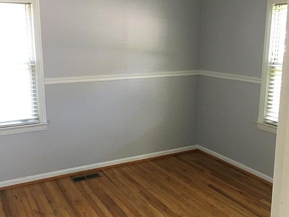 2nd image of 27305 Townley Ave