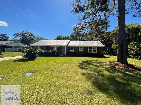 195 Hollywood Dr, Jesup, GA 31545