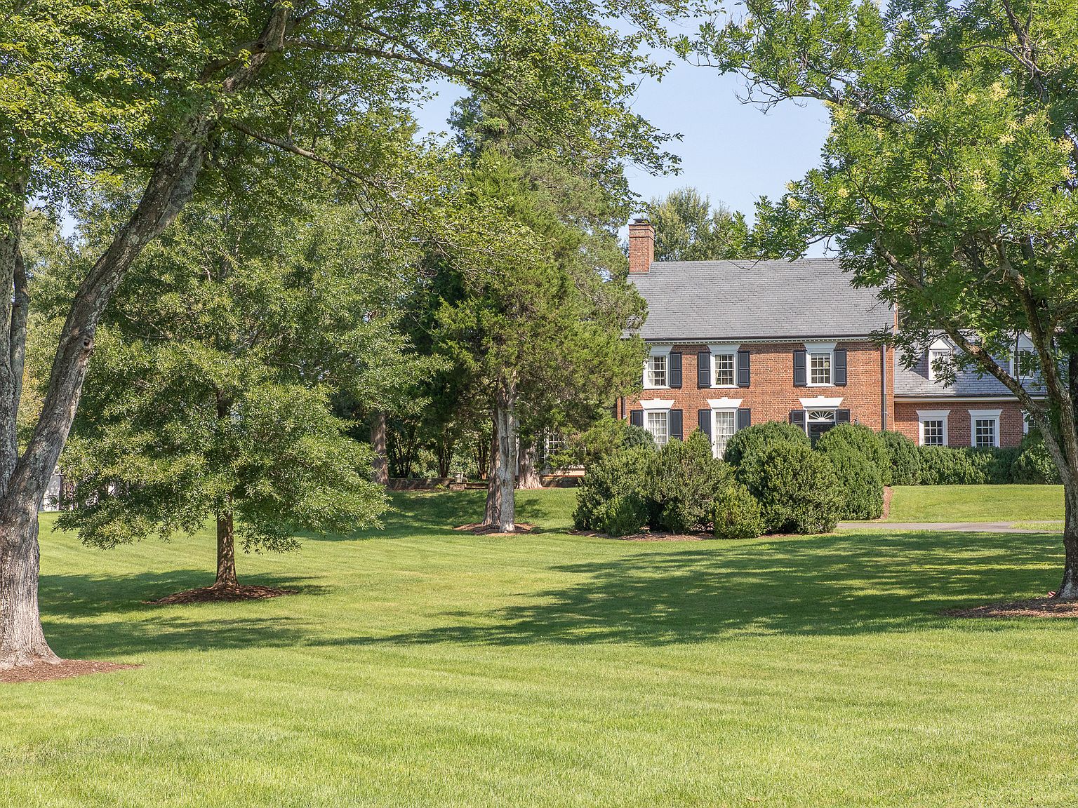 255 Farmington Dr, Charlottesville, VA 22901 Zillow