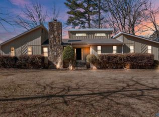 109 Covered Bridge Rd, Rainbow City, AL 35906