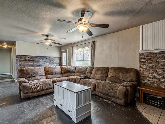 5th image of 4919 N Ripley Rd