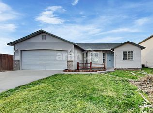 1149 N Caterpillar Ave, Kuna, ID 83634