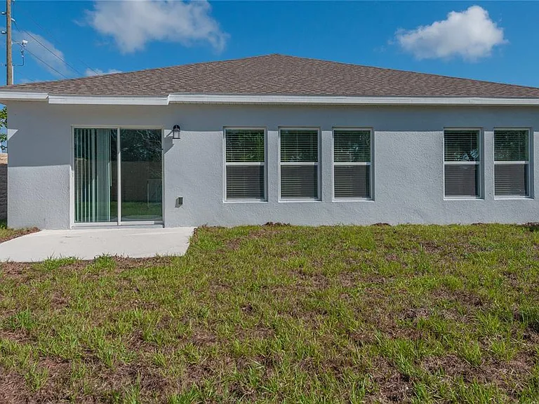 416 Adams Ale Pl — Photo 32