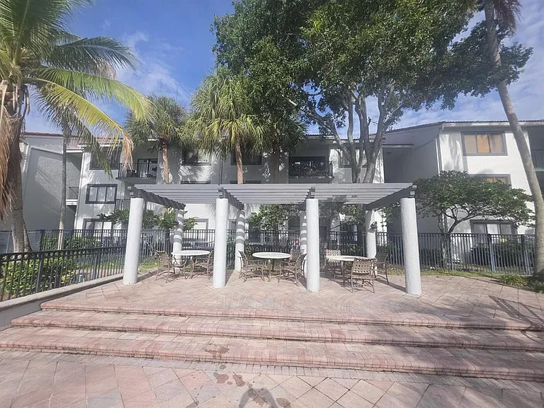 9166 W Atlantic Blvd — Photo 20