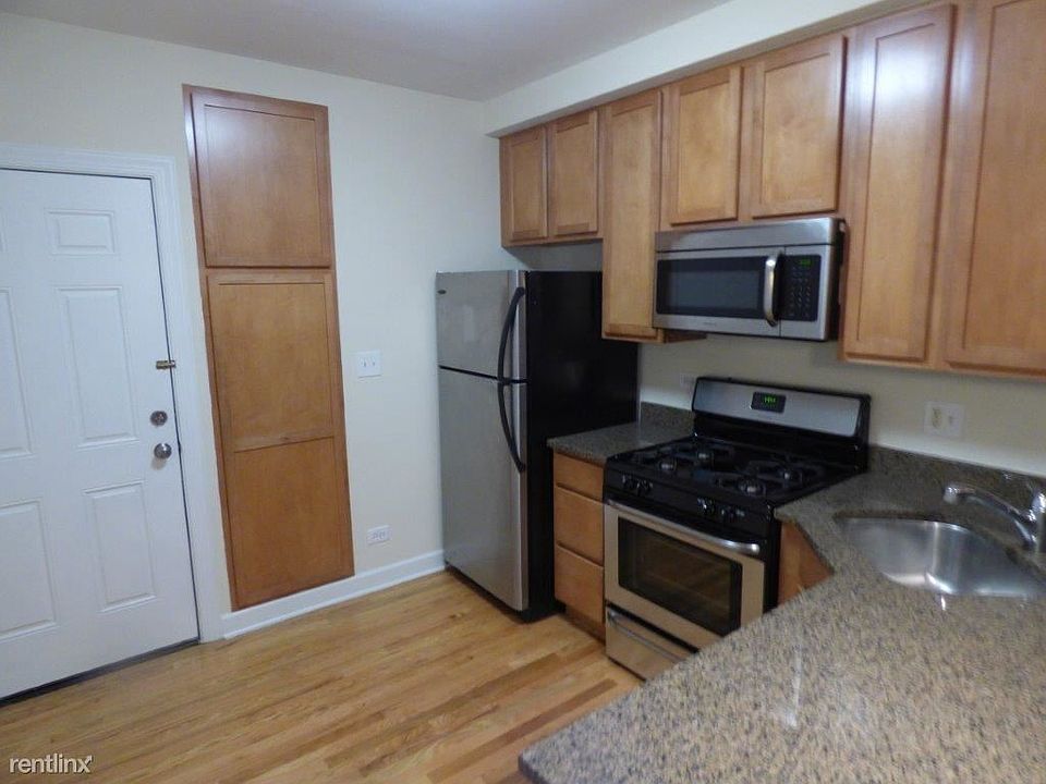 2340 West Granville #1 Chicago - West Rogers Park Unit Photo