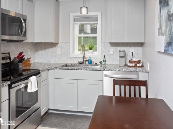 2331 W Melanie Ave #1