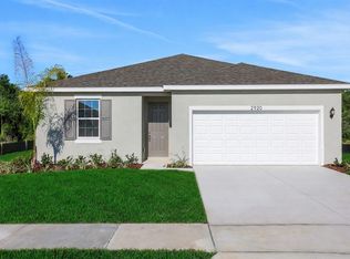 2920 Supermarine Rd, Tavares, FL 32778