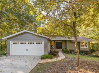 5255 Bay Cir, Cumming, GA 30041