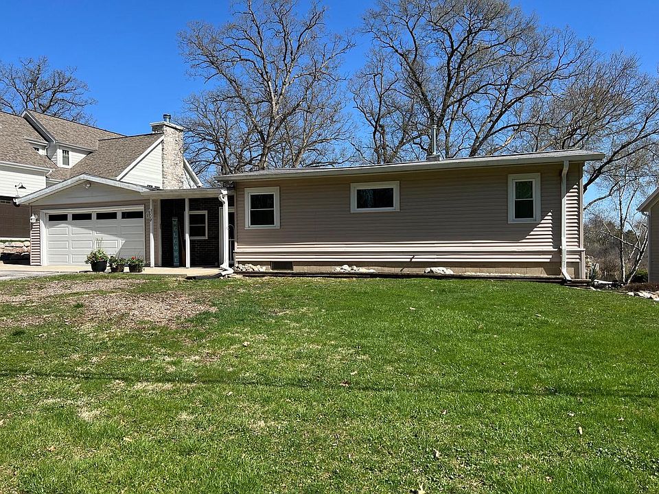 3118 Nagawicka AVENUE Delafield WI 53018 MLS 1845135 Zillow   C0329cd9f30827e0eb85314b25f9c8ee Cc Ft 960 