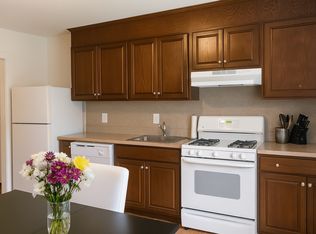 7 Oakland Pl #2, Brighton, MA 02135