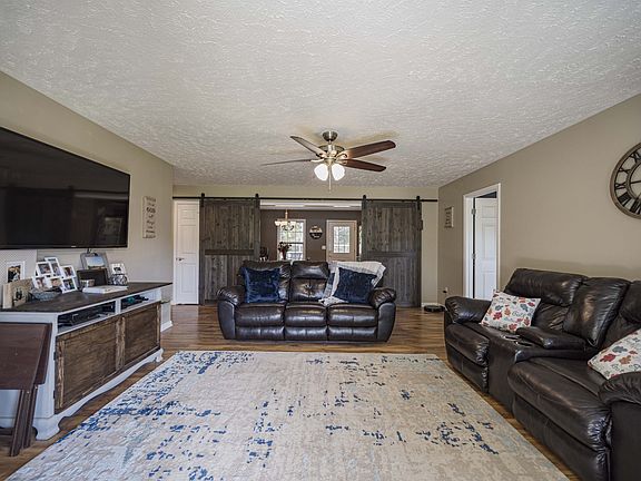 2nd image of 398 Parker Dr