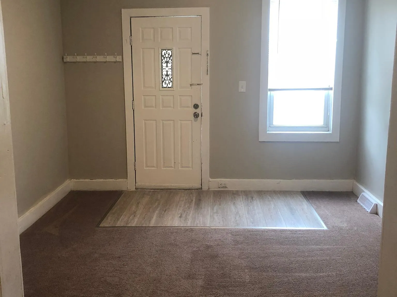 4 bed, 1200 sqft, $1,850 — Photo 2