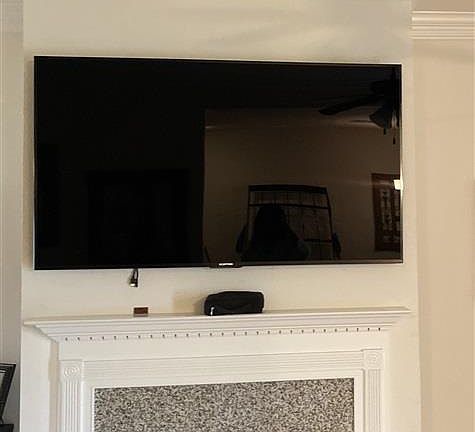 5th image of 143 Laverne Dr