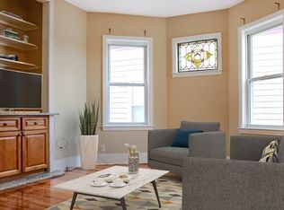 18 Chase St #1, Dorchester, MA 02125