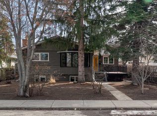 2507 N Chicoutimi Dr NW, Calgary, AB T2L 0W4