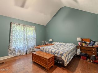 1927 Old Liberty Rd, Morris Chapel, TN 38361