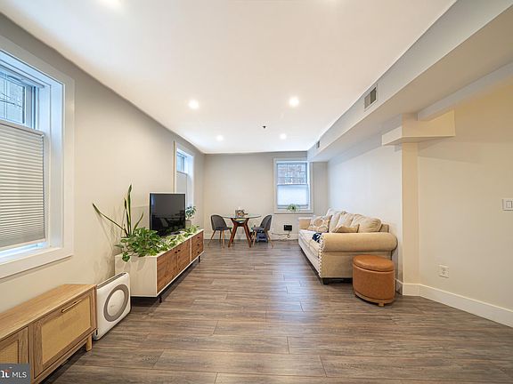 4th image of 330 4th St #2A