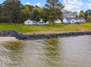 1476 Salisbury Park Rd, Hague, VA 22469