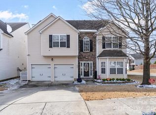 4435 Oakburn Dr, Charlotte, NC 28269