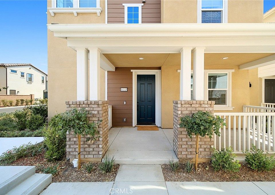 1st image of 16145 Sandpiper Ave