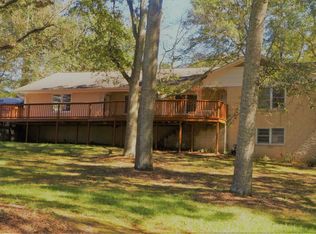 380 Chandler St, Hartwell, GA 30643