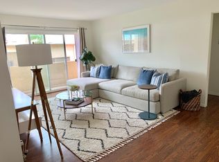 834 6th St UNIT 202, Santa Monica, CA 90403