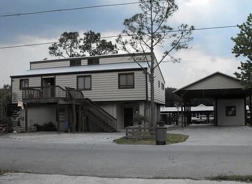 1st image of 104 Bream St