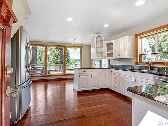 5th image of 17120 Pleasant Beach Dr SE