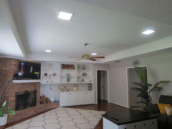 5th image of 1418 Kenny Dr