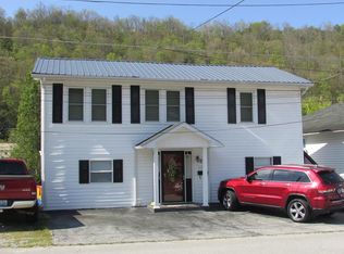 122 Central Ave, South Williamson, KY 41503