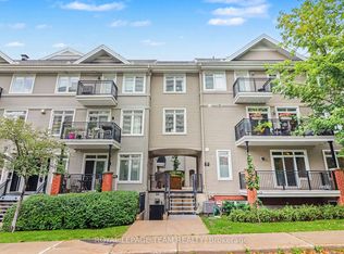 418 Nepean St W #C, Ottawa, ON K1R 5G7