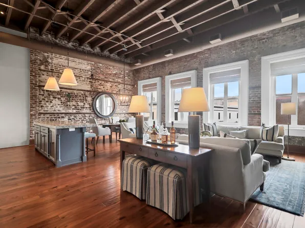 4 Beaufain St APT 308, Charleston, SC 29401