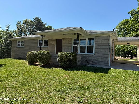 2nd image of 3063 Midway Rd