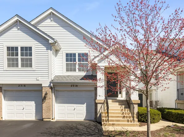 2318 Scott Ln #2318, Aurora, IL 60502
