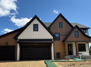 9591 Eagle Ridge Rd, Chanhassen, MN 55317