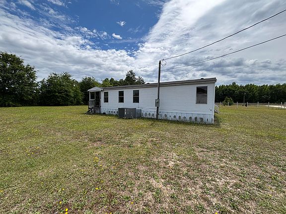 3rd image of 6416 Beaver Trail Rd