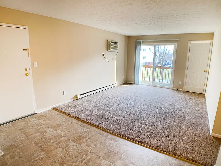 Oakwood Apartments — Photo 46