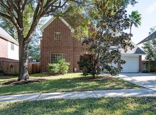 518 Aberdeen Way, Highlands, TX 77562