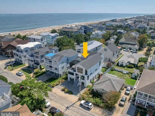 16 Chicago St, Dewey Beach, DE 19971