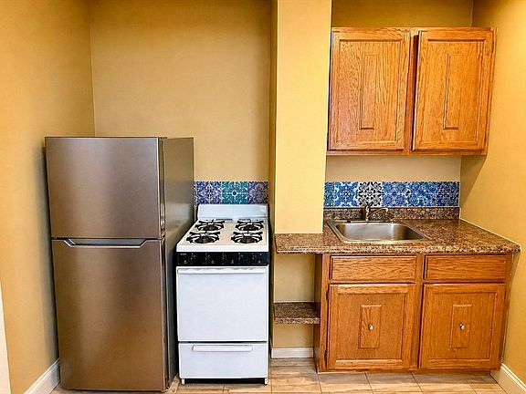 5th image of 1253 Beacon St APT C3