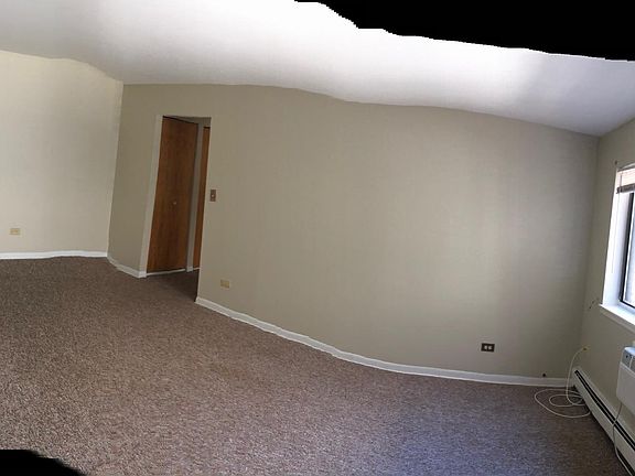 5th image of 5420 N Kenmore Ave APT 405
