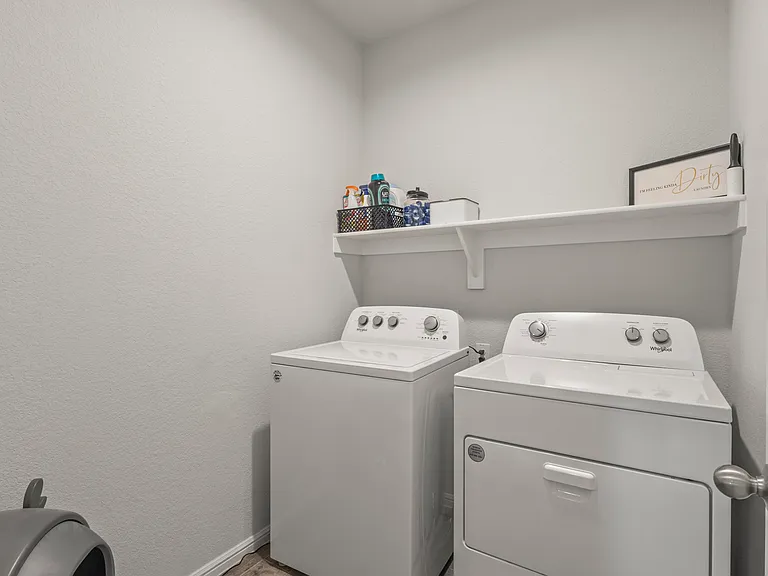 5405 N Wind Ln — Photo 17