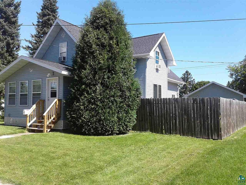 1st image of 316 15th Ave W