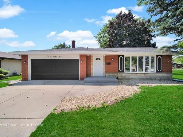 855 E 168th St, South Holland, IL 60473