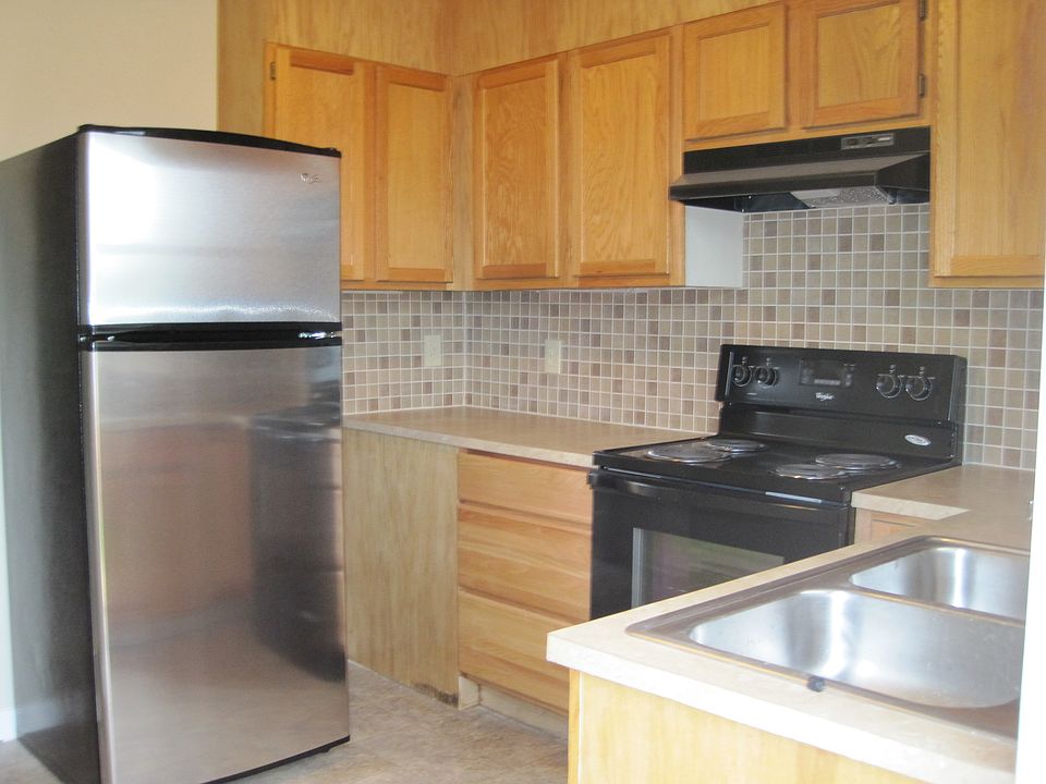 1st image of 108 Normandy Dr #B