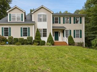 14 Briar Rd, Bethany, CT 06524