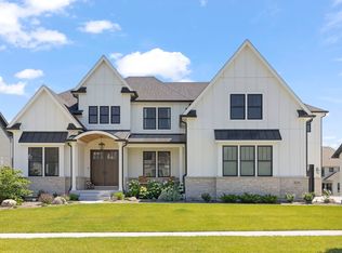 4216 Carpenter Rd, Naperville, IL 60564